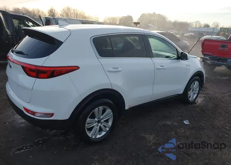 2018 Kia Sportage Lx z USA, uszkodzony, nr VIN KNDPM3AC5J7413098